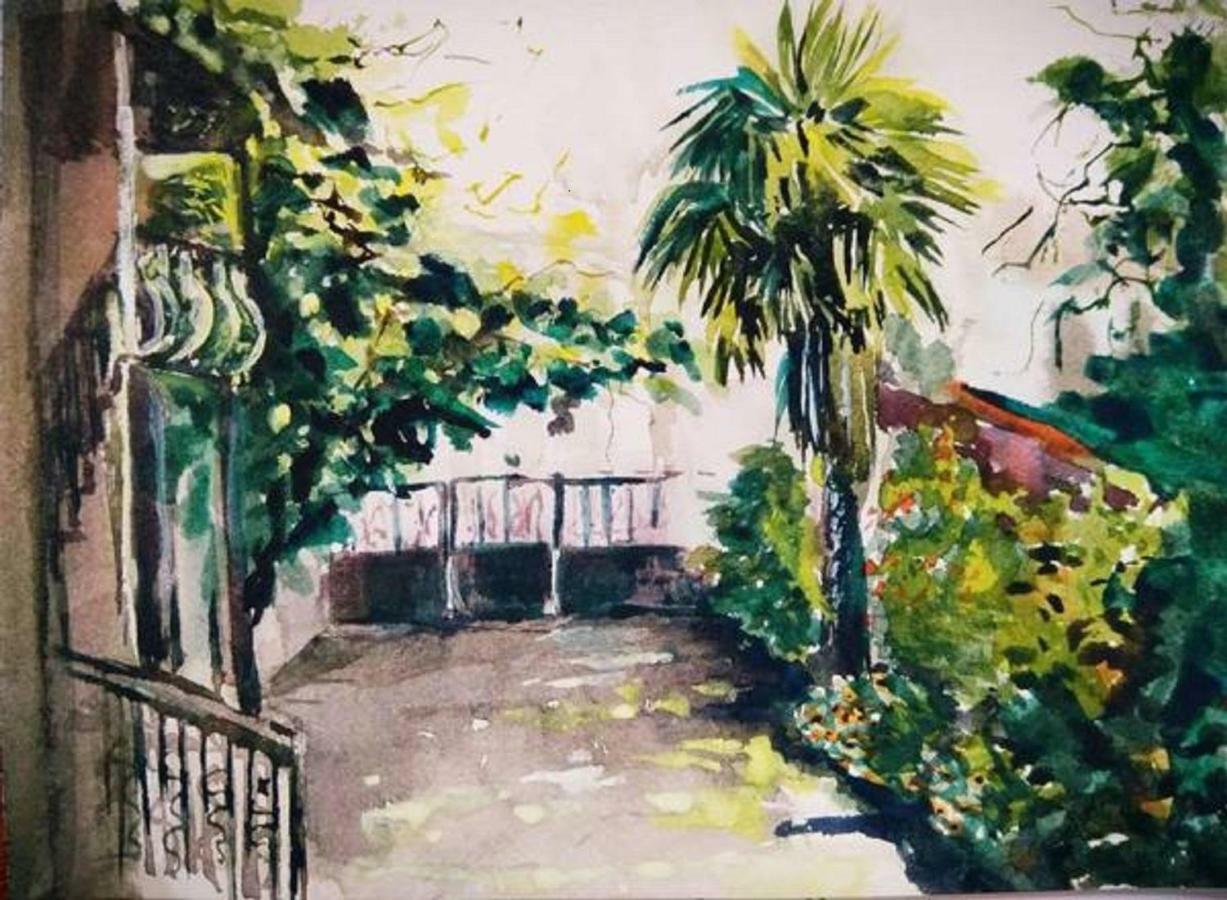 Homestay Izolda Μπατούμι Εξωτερικό φωτογραφία